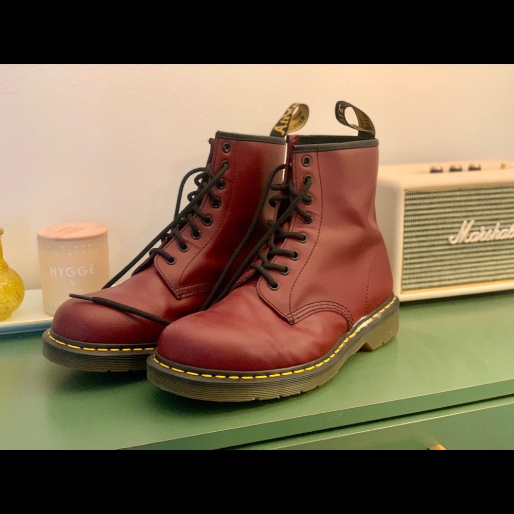 Dr Marten’s 1460 boot - Cherry red - US 10.5 - NEW